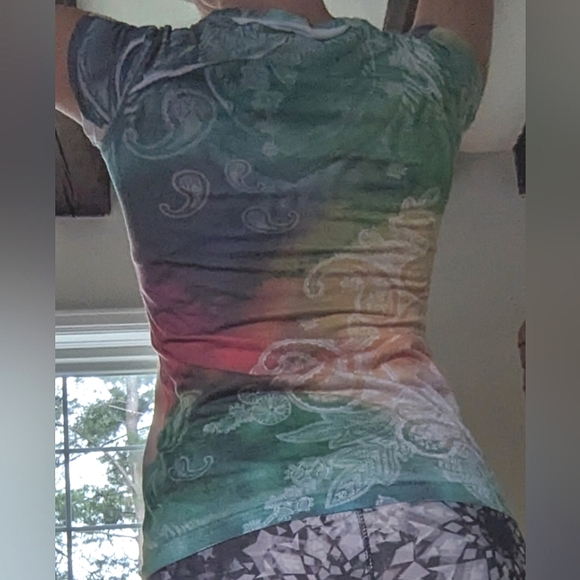 Donating Soon! Belle Du Jour Watercolor and Paisley Print Tee Size Small Vintage - Picture 5 of 7